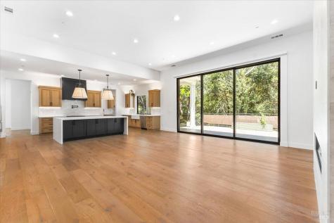 794 Los Olivos Road Santa Rosa CA 95404