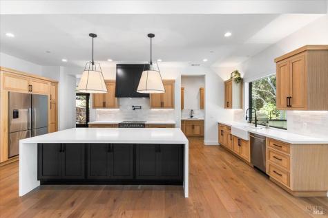 794 Los Olivos Road Santa Rosa CA 95404