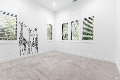 794 Los Olivos Road Santa Rosa CA 95404