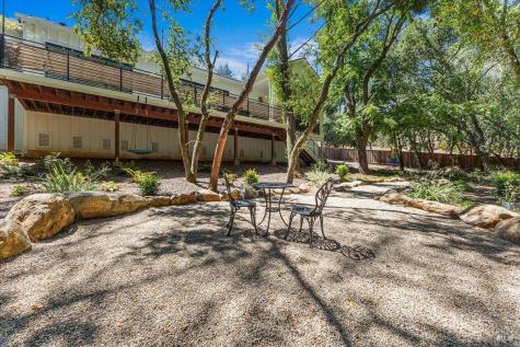 794 Los Olivos Road Santa Rosa CA 95404