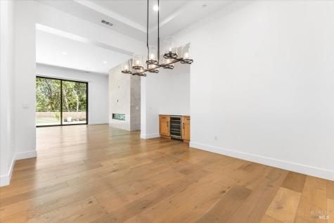 794 Los Olivos Road Santa Rosa CA 95404