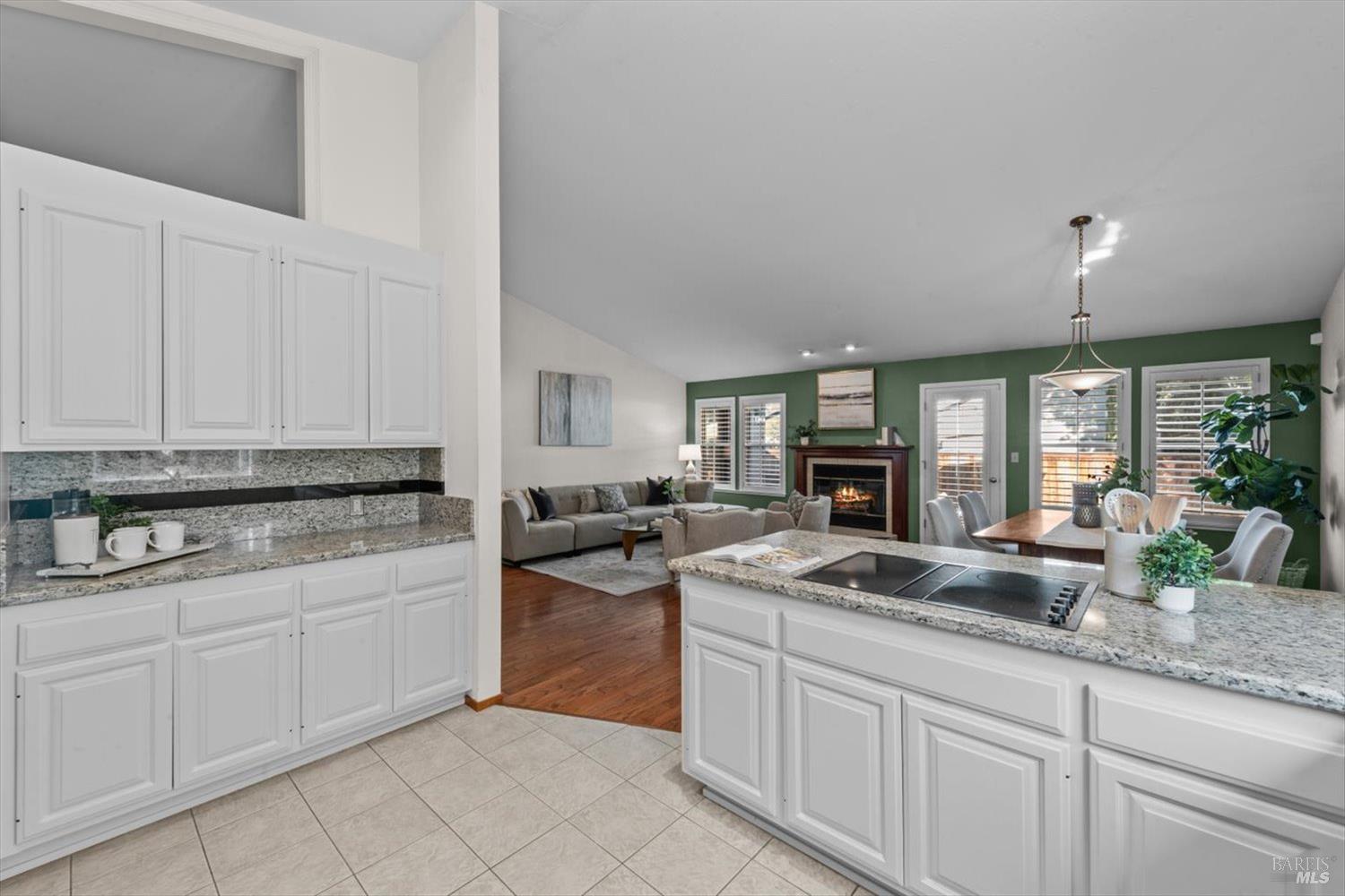 2004 Oak Circle Yountville CA 94599