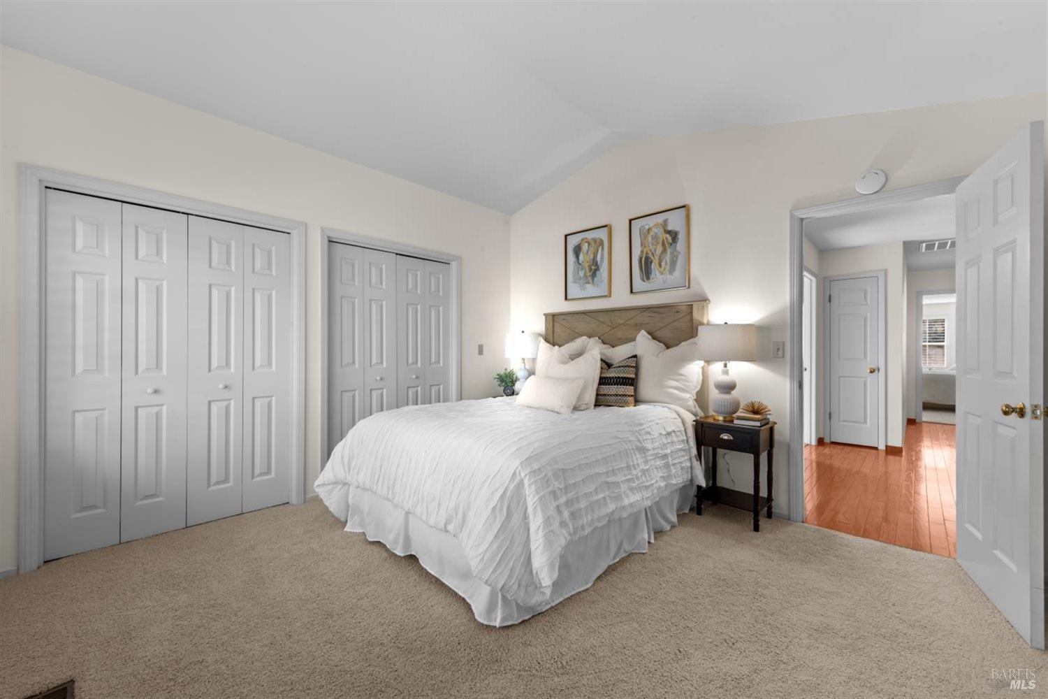 2004 Oak Circle Yountville CA 94599