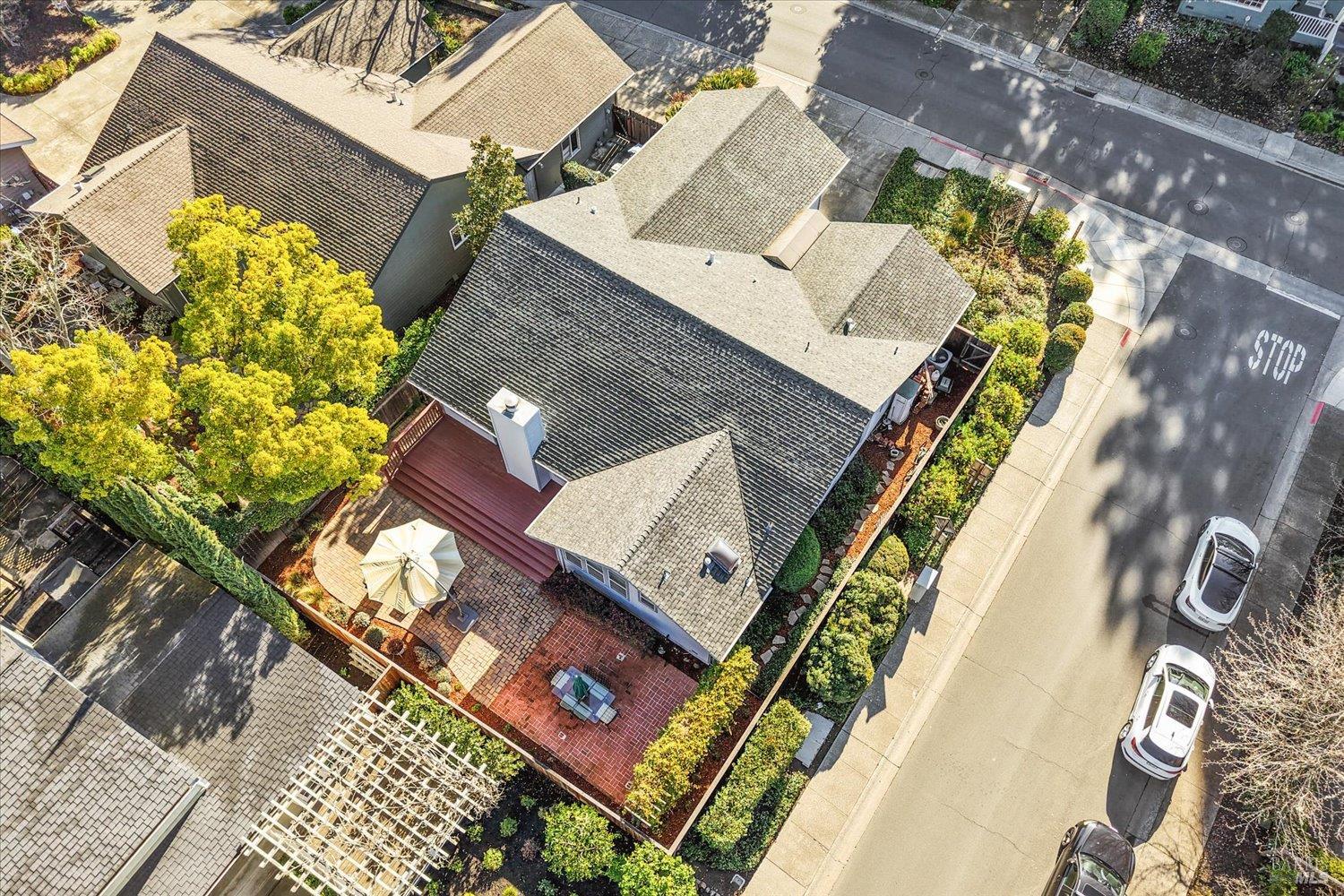 2004 Oak Circle Yountville CA 94599