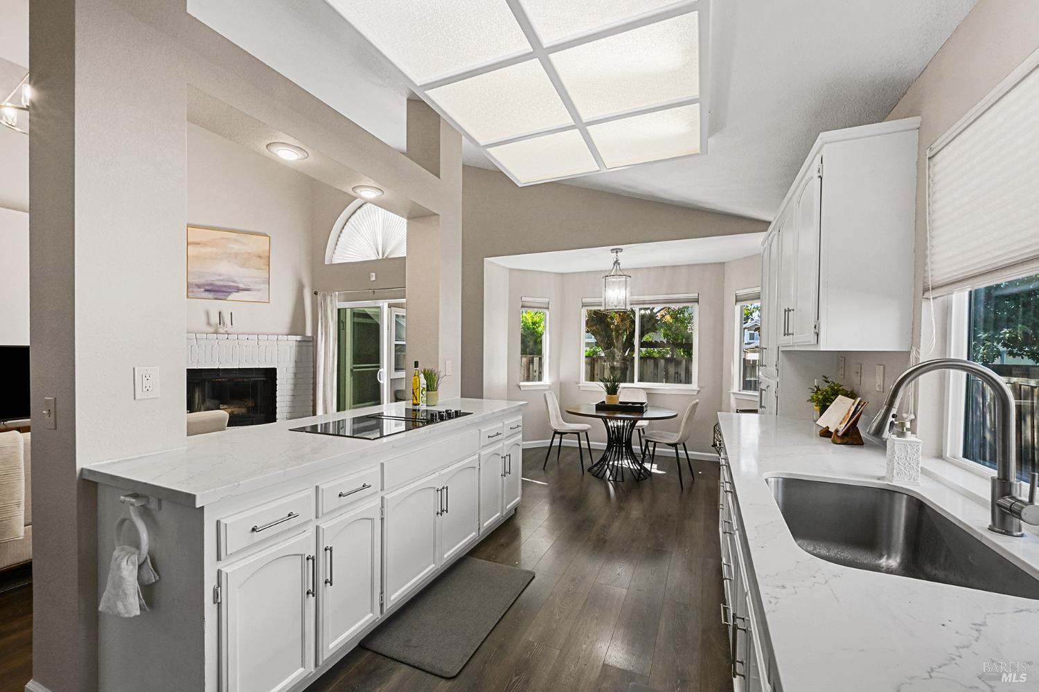 5017 Deerwood Drive Santa Rosa CA 95403