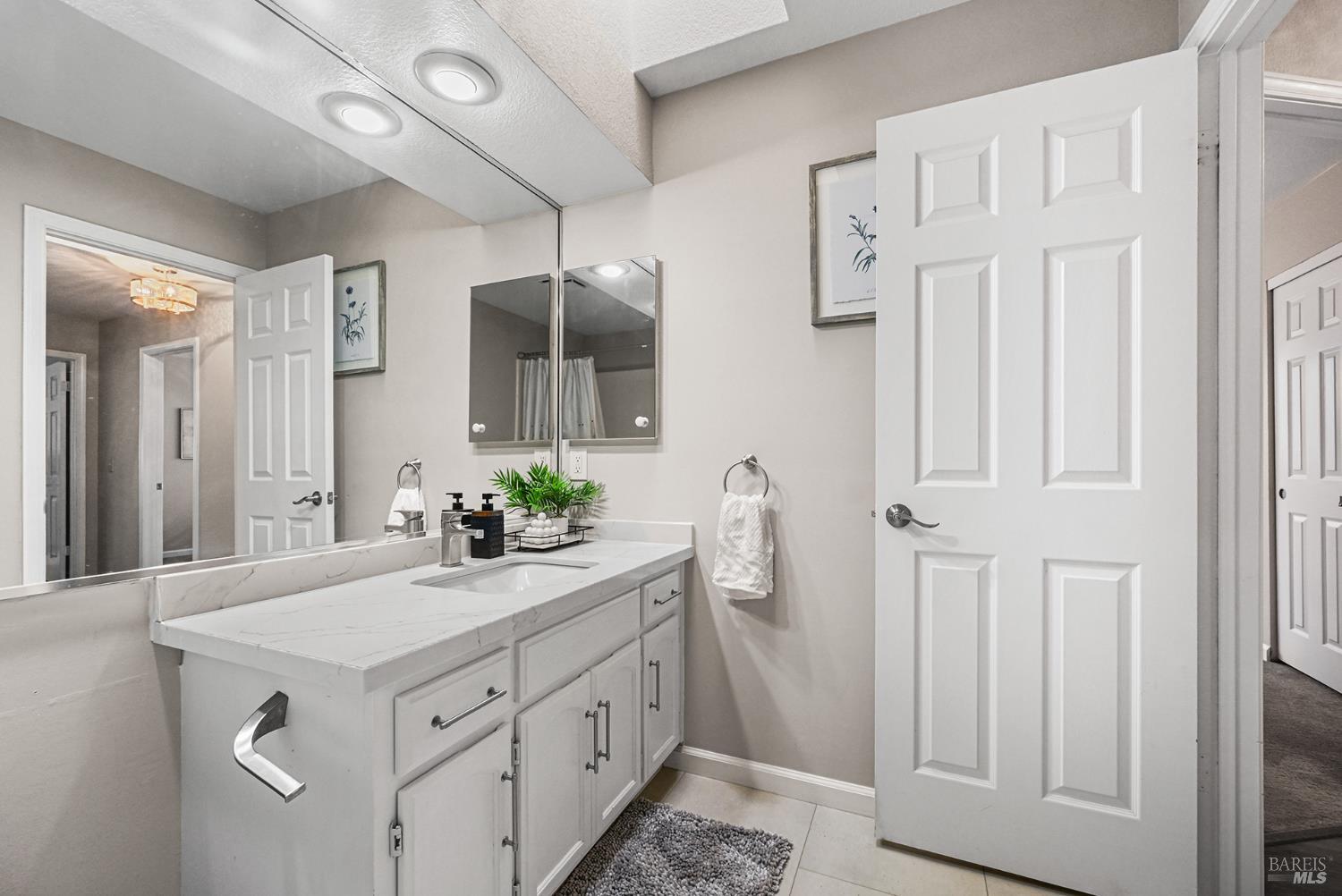 5017 Deerwood Drive Santa Rosa CA 95403