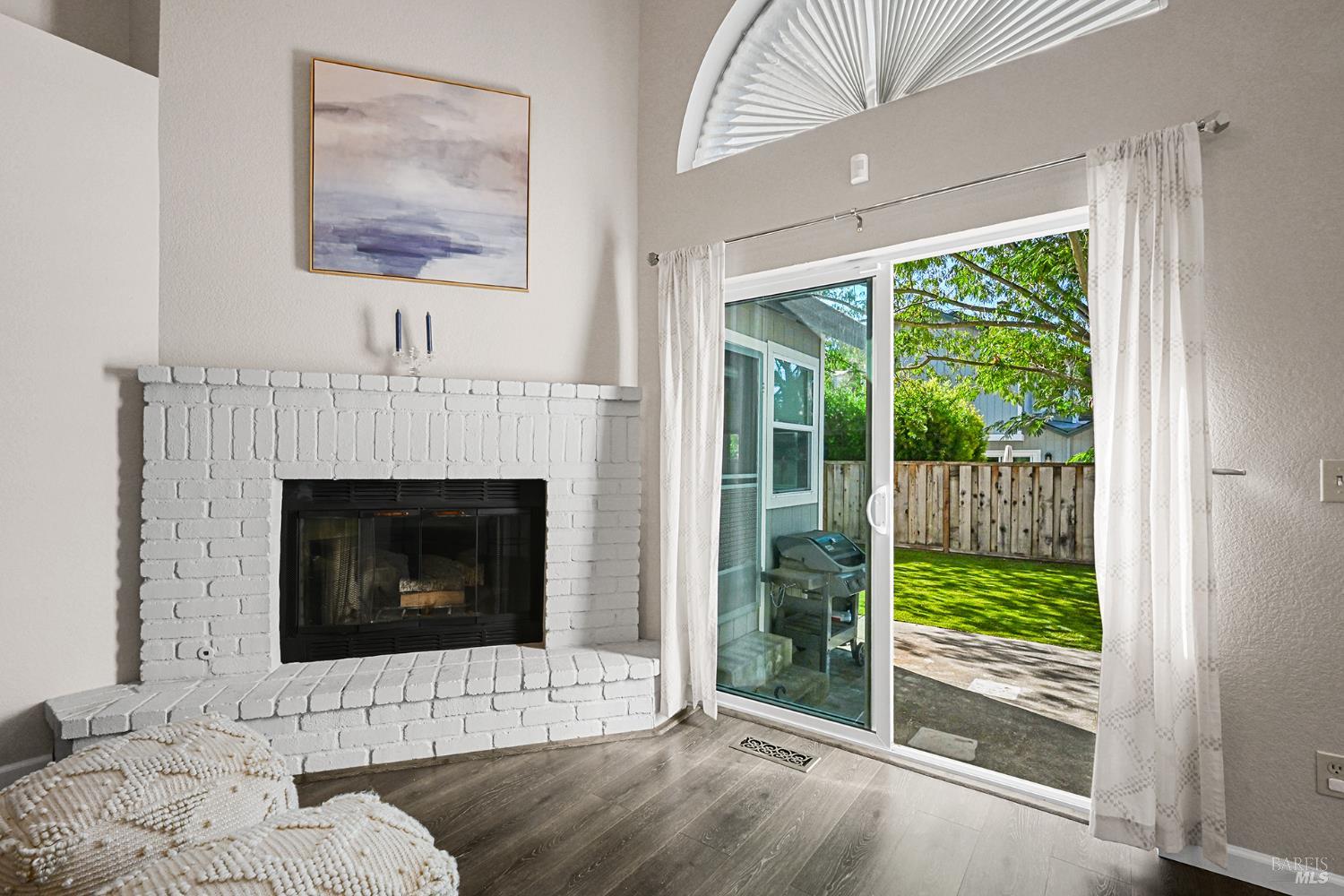 5017 Deerwood Drive Santa Rosa CA 95403