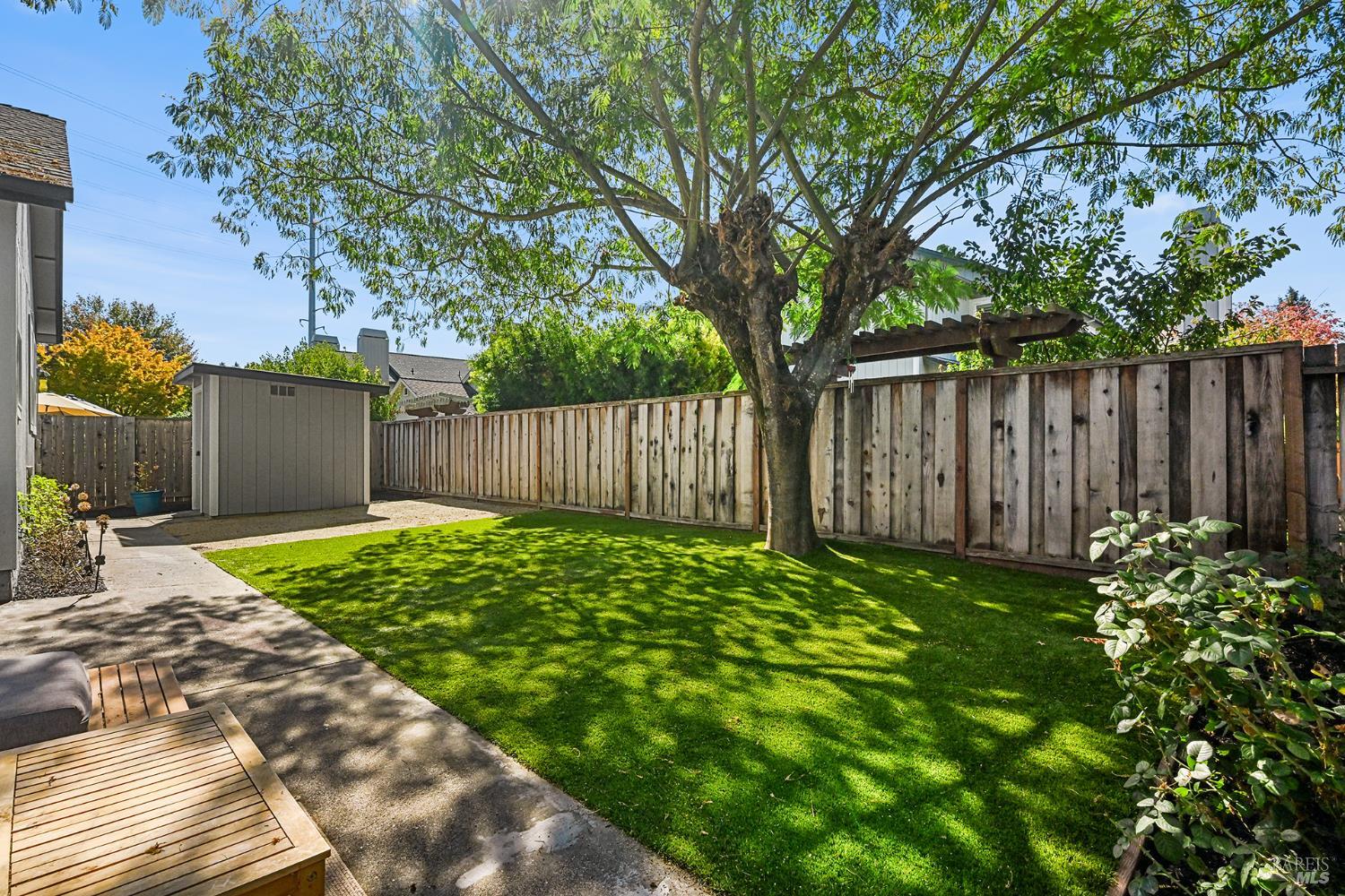 5017 Deerwood Drive Santa Rosa CA 95403