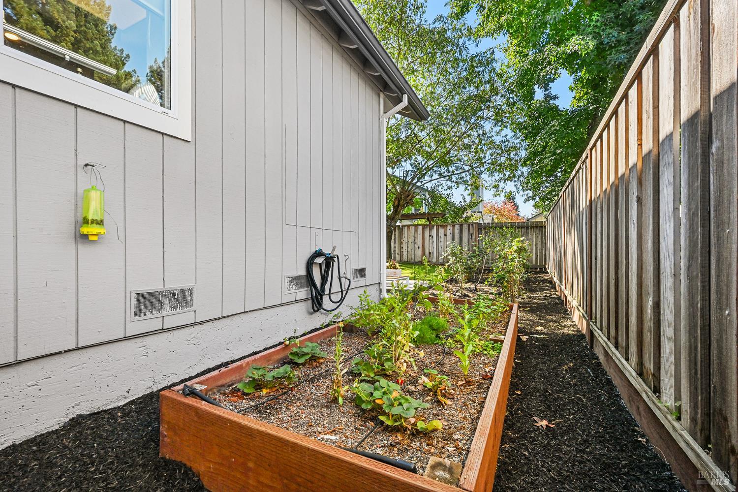 5017 Deerwood Drive Santa Rosa CA 95403