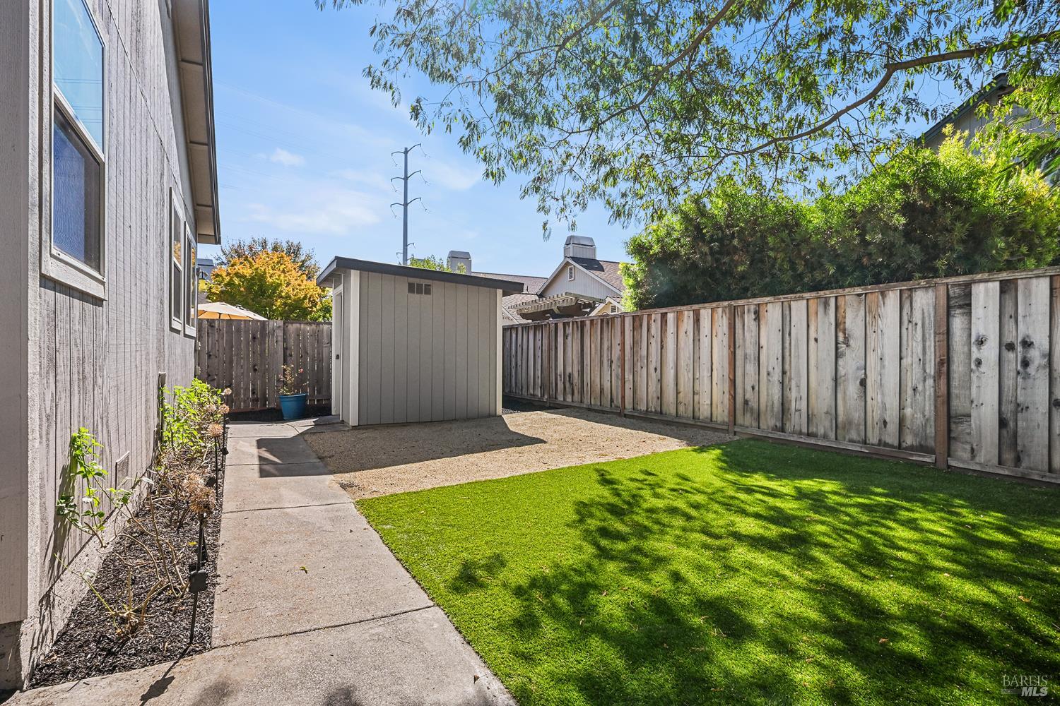 5017 Deerwood Drive Santa Rosa CA 95403