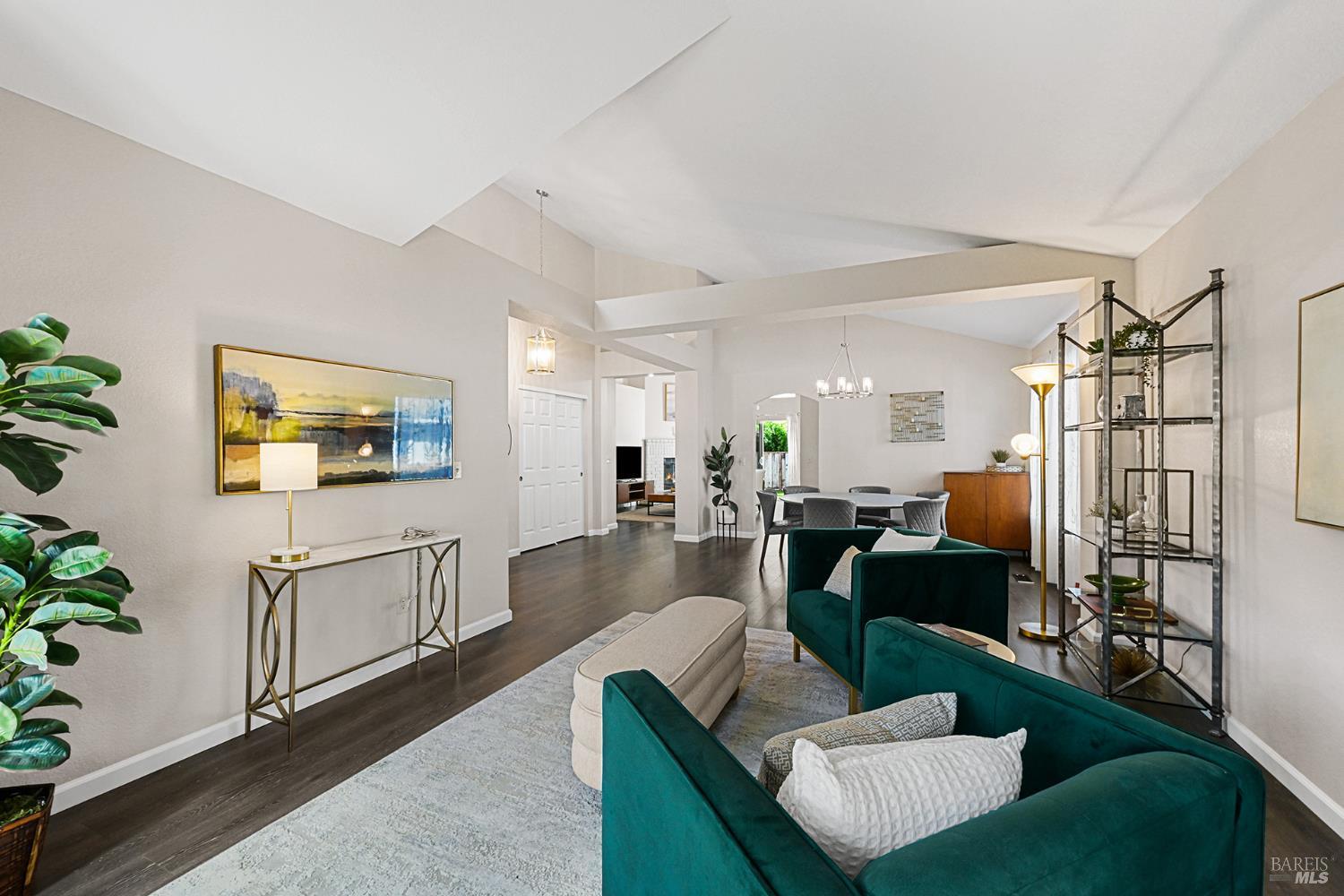 5017 Deerwood Drive Santa Rosa CA 95403