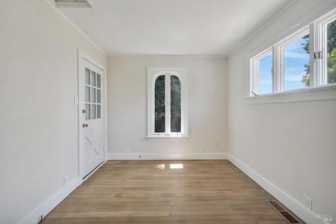 8 Grandview Avenue Petaluma CA 94952