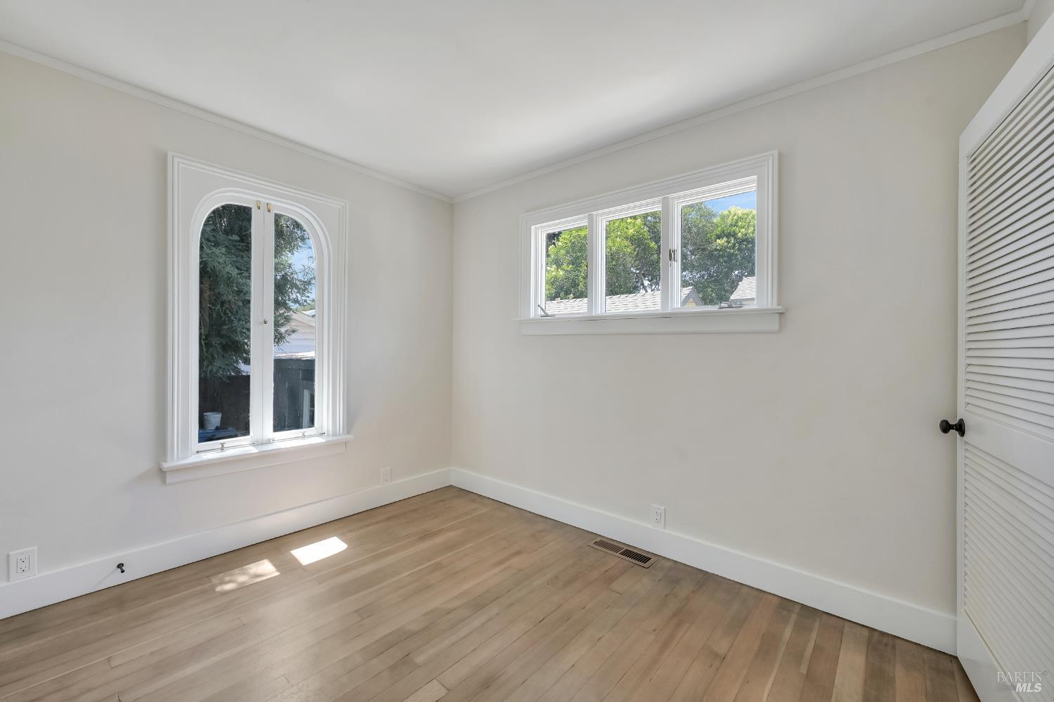 8 Grandview Avenue Petaluma CA 94952