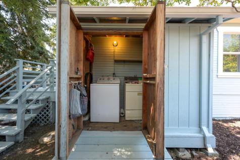 8 Grandview Avenue Petaluma CA 94952