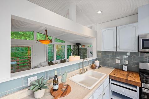 11071 Ogburn Lane Forestville CA 95436