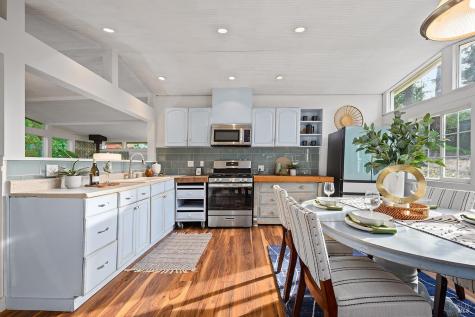 11071 Ogburn Lane Forestville CA 95436