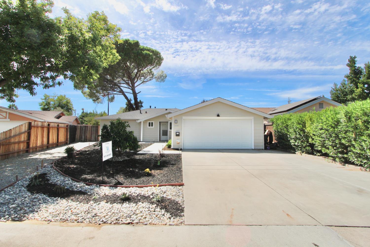 4566 Freeway Circle Sacramento CA 95841