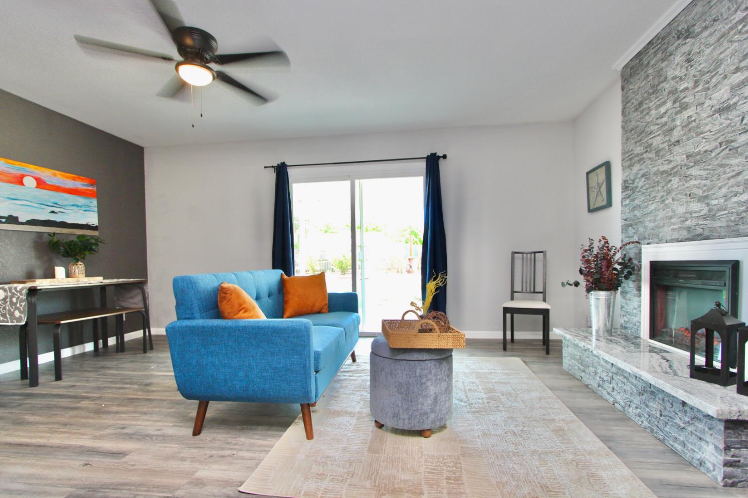 4566 Freeway Circle Sacramento CA 95841