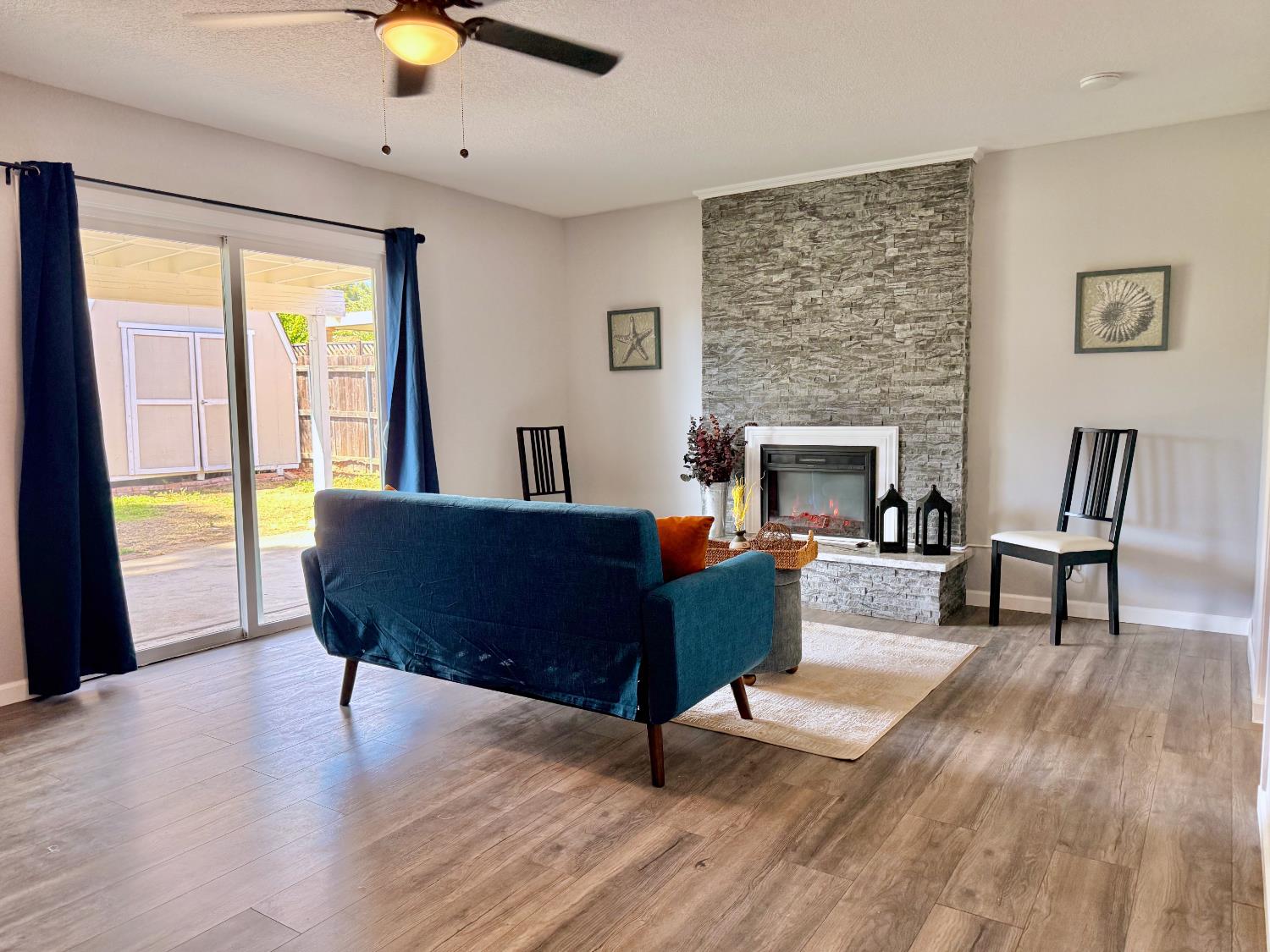 4566 Freeway Circle Sacramento CA 95841