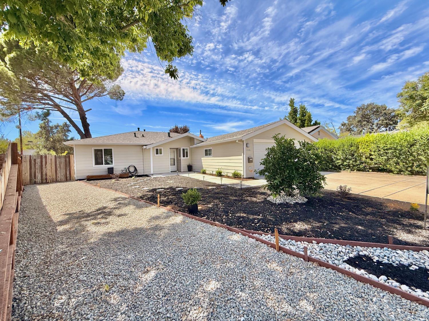 4566 Freeway Circle Sacramento CA 95841