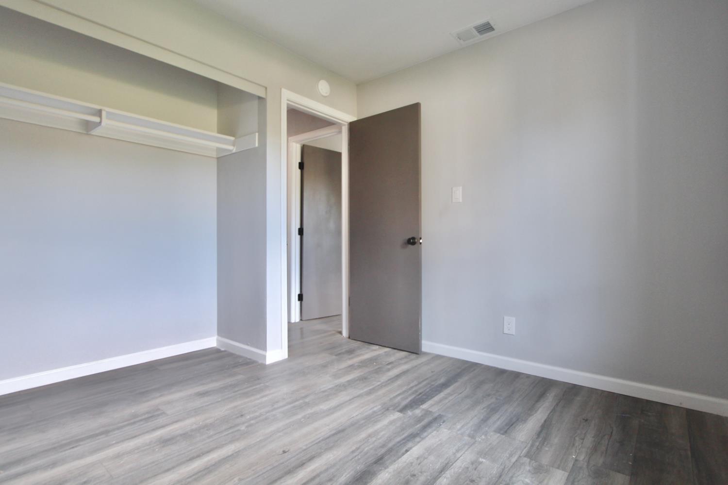 4566 Freeway Circle Sacramento CA 95841