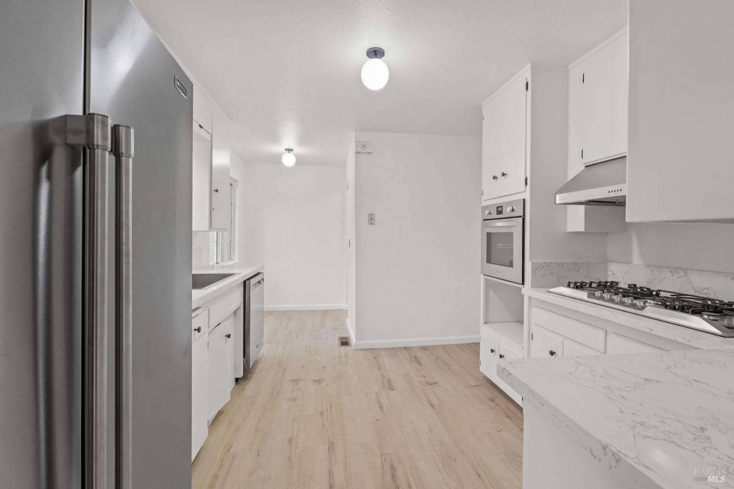 1726 Crinella Drive St. Helena CA 94574