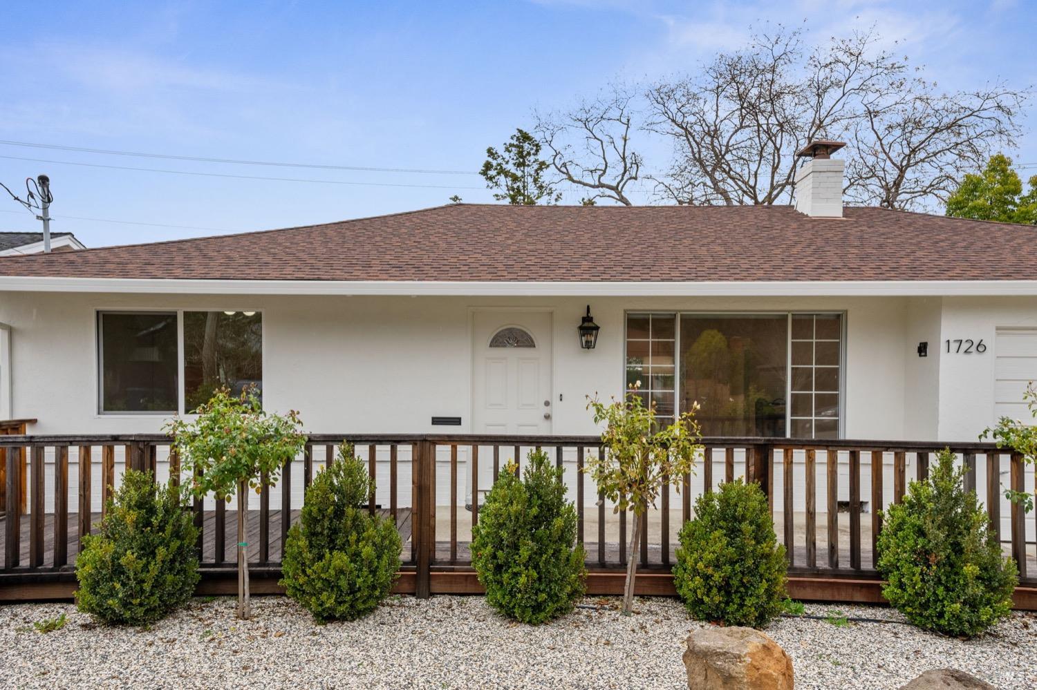 1726 Crinella Drive St. Helena CA 94574