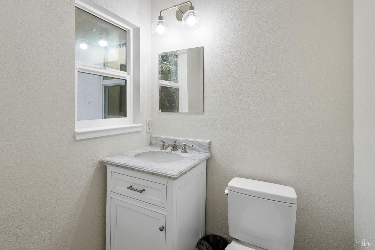 1726 Crinella Drive St. Helena CA 94574