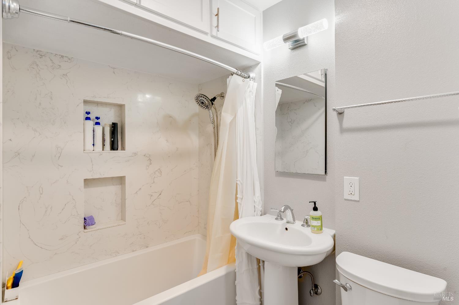 1034 Caldwell Avenue Vallejo CA 94591