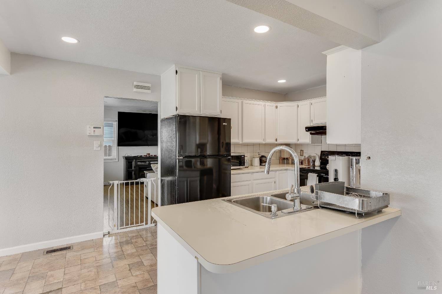 1034 Caldwell Avenue Vallejo CA 94591