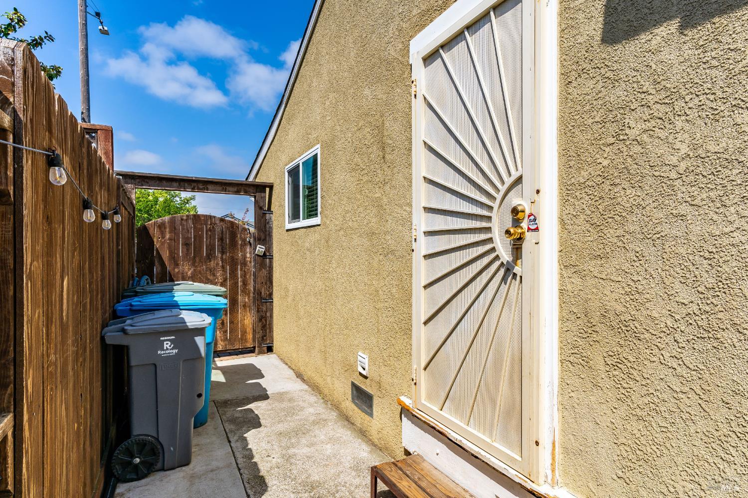 1034 Caldwell Avenue Vallejo CA 94591