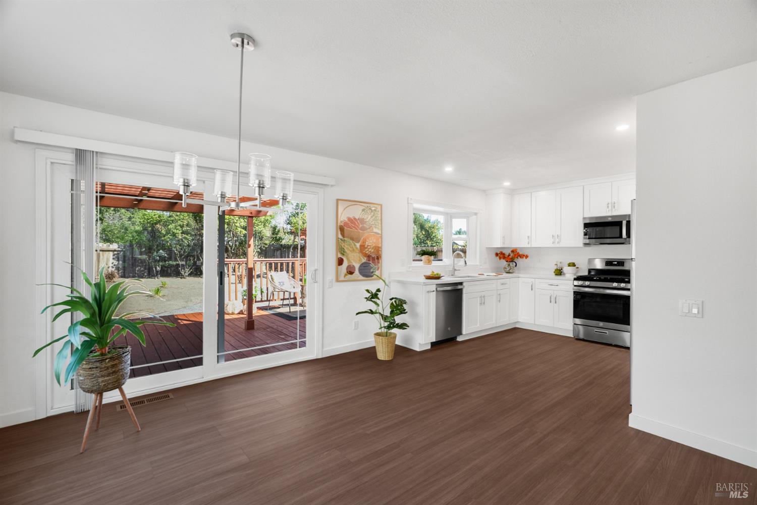 511 Landsdown Circle Rohnert Park CA 94928