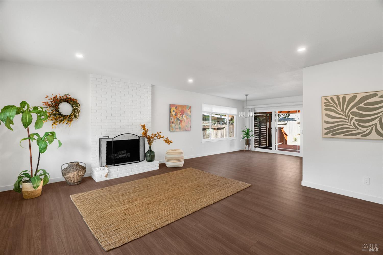 511 Landsdown Circle Rohnert Park CA 94928