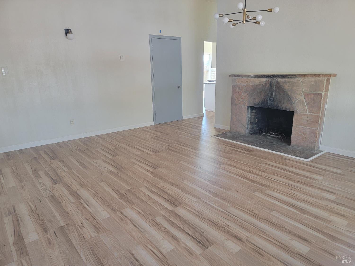 103 Pueblo Way Vallejo CA 94591