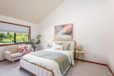 1084 Red Tail Road Healdsburg CA 95448