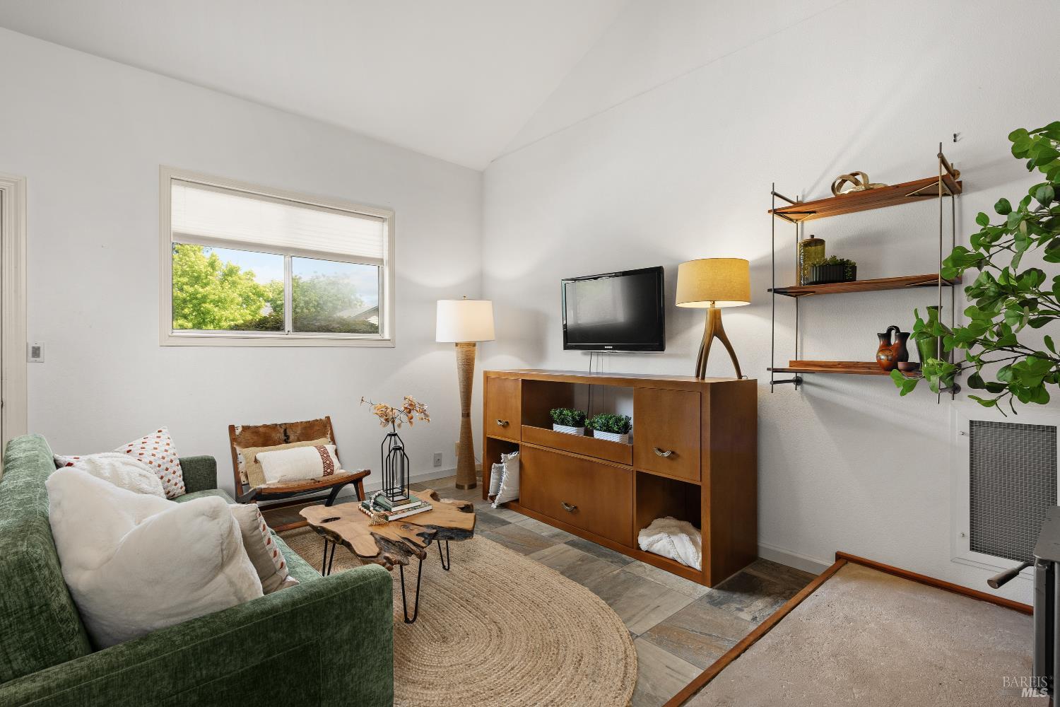 1084 Red Tail Road Healdsburg CA 95448