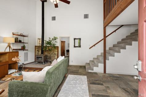 1084 Red Tail Road Healdsburg CA 95448