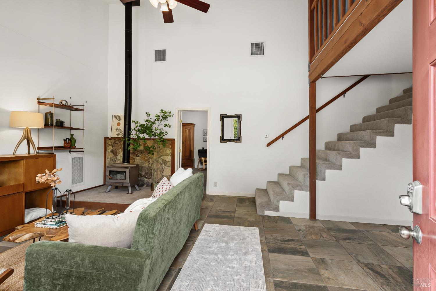 1084 Red Tail Road Healdsburg CA 95448