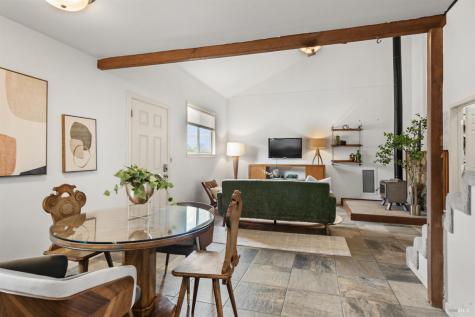 1084 Red Tail Road Healdsburg CA 95448