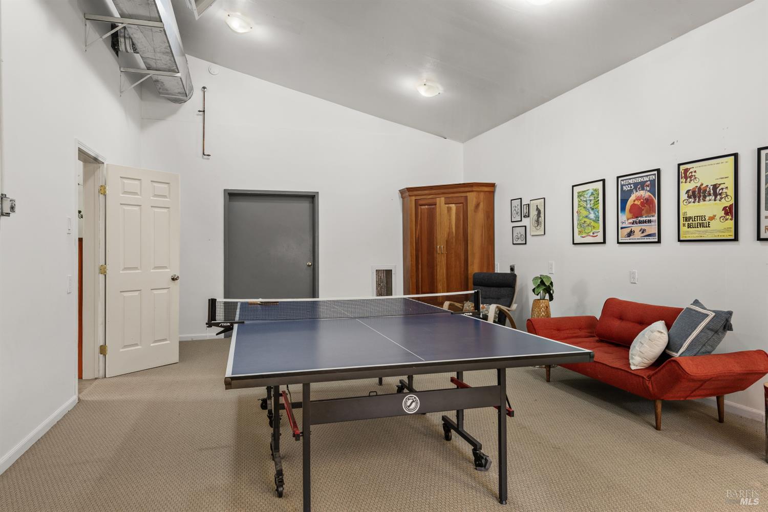 1084 Red Tail Road Healdsburg CA 95448