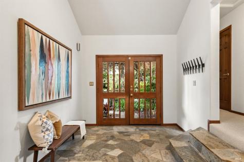 1084 Red Tail Road Healdsburg CA 95448