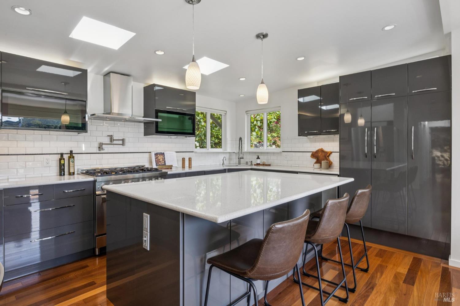 115 Santa Cruz Avenue San Anselmo CA 94960