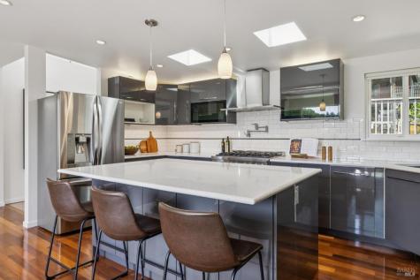 115 Santa Cruz Avenue San Anselmo CA 94960