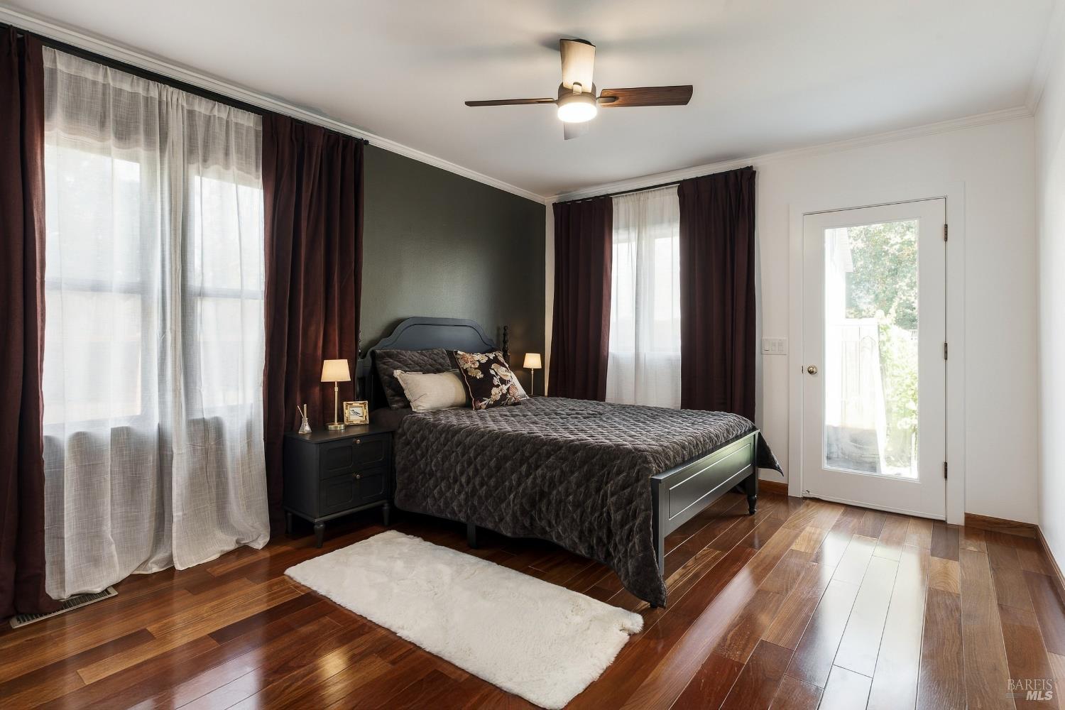 2030 Pine Street Napa CA 94559