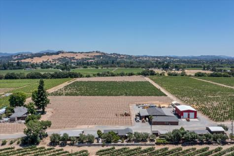 1558 Magnolia Drive Healdsburg CA 95448