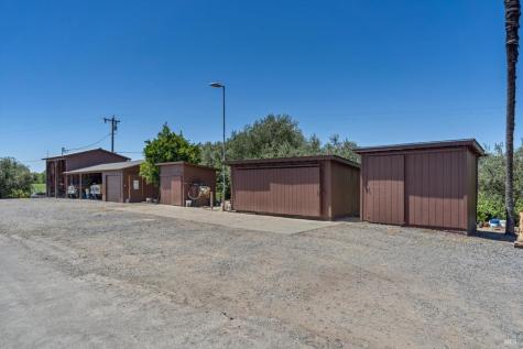 1558 Magnolia Drive Healdsburg CA 95448