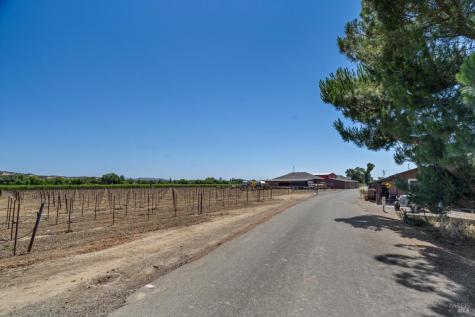 1558 Magnolia Drive Healdsburg CA 95448