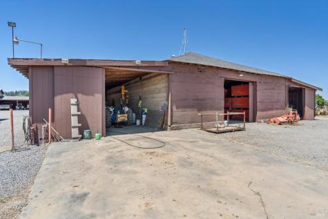 1558 Magnolia Drive Healdsburg CA 95448