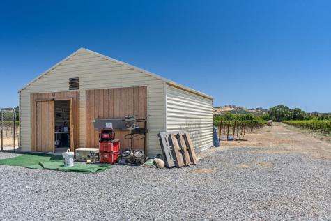 1558 Magnolia Drive Healdsburg CA 95448