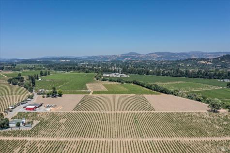 1558 Magnolia Drive Healdsburg CA 95448